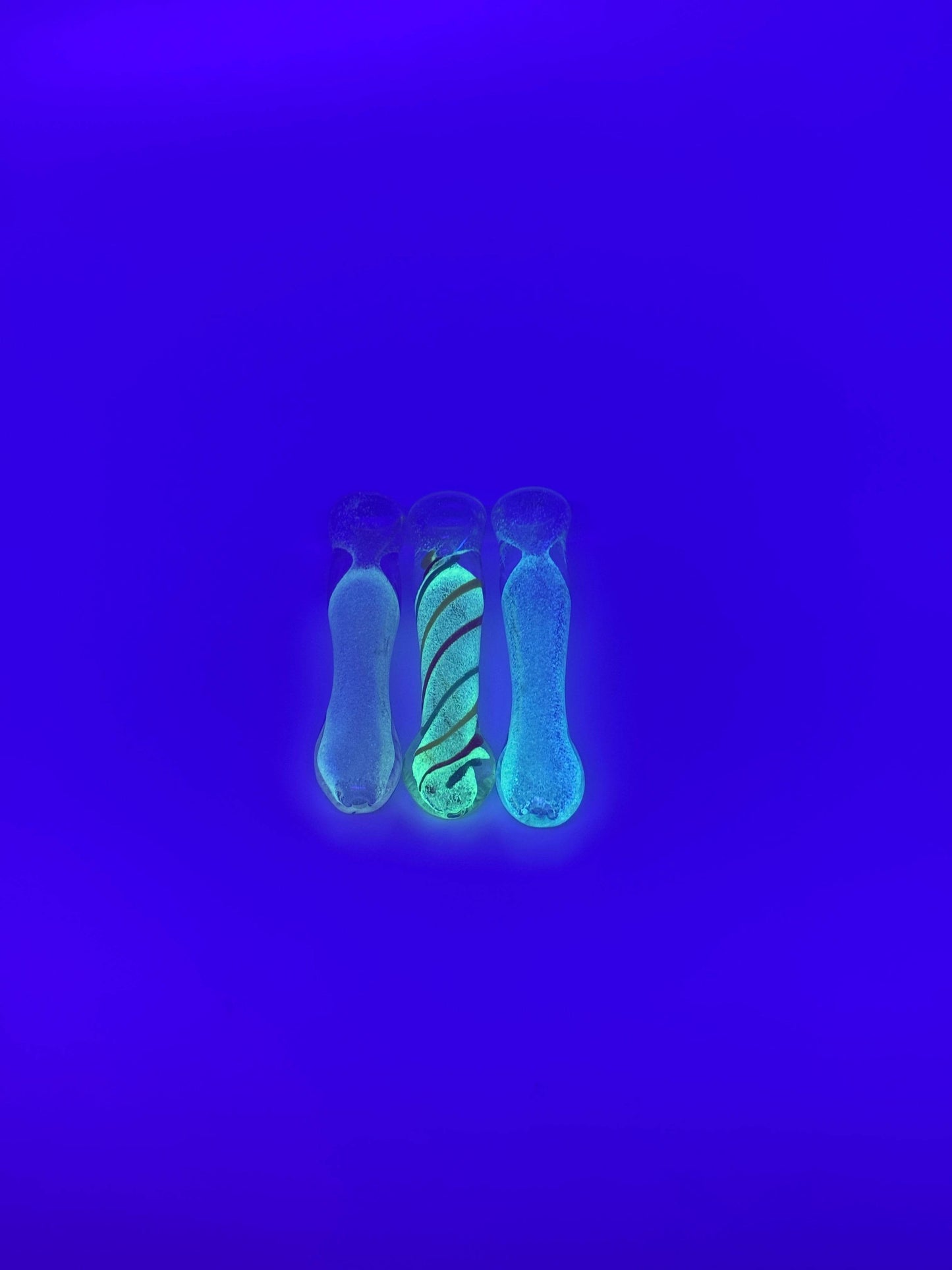 glow in the dark one hitter - OH100 - RK Quality Glass