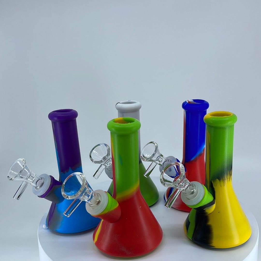 4.9” Silicone beaker bong - WP177 - RK Quality Glass