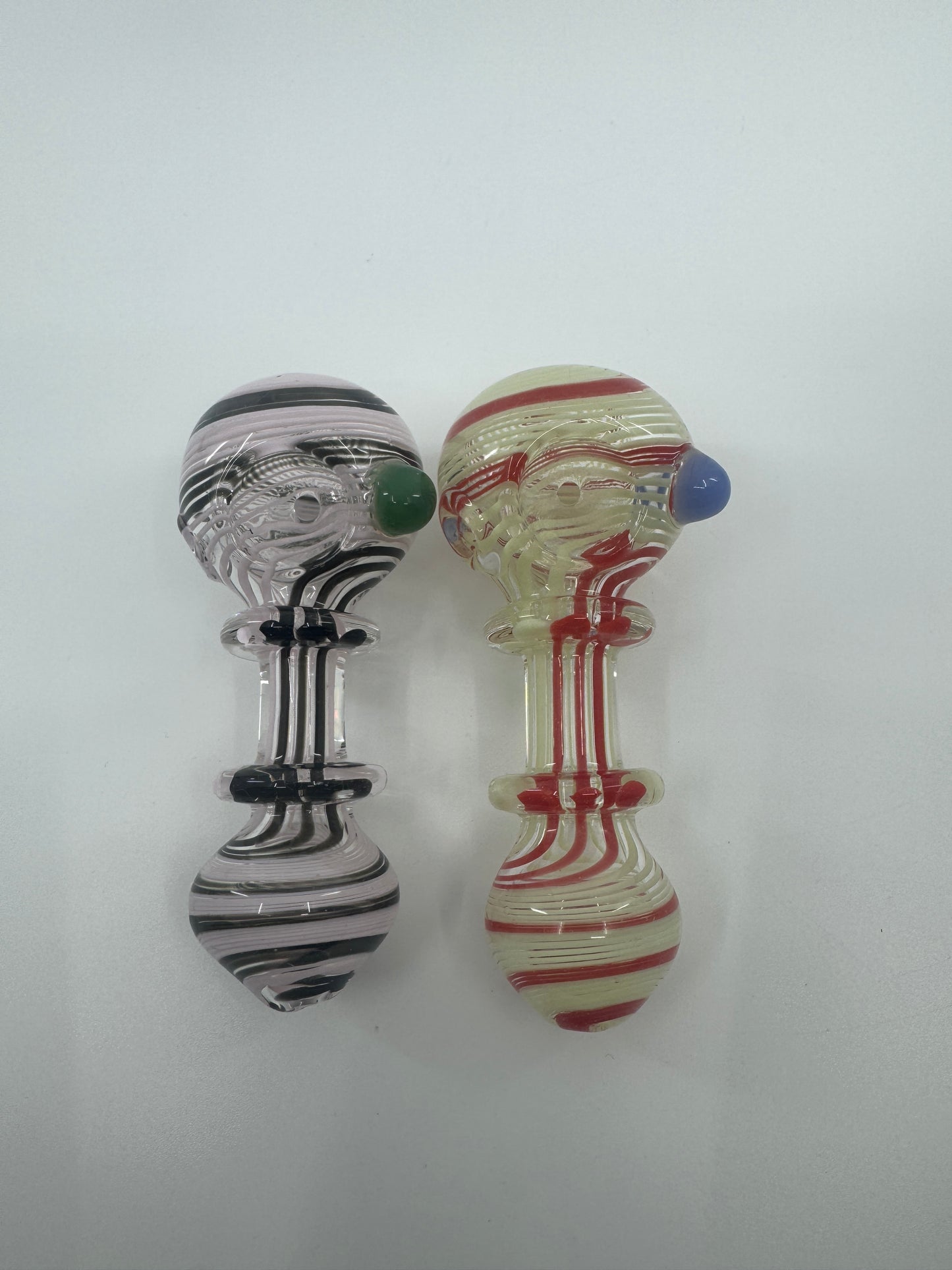 838 RKQG3 4.5” color twisting hand pipe