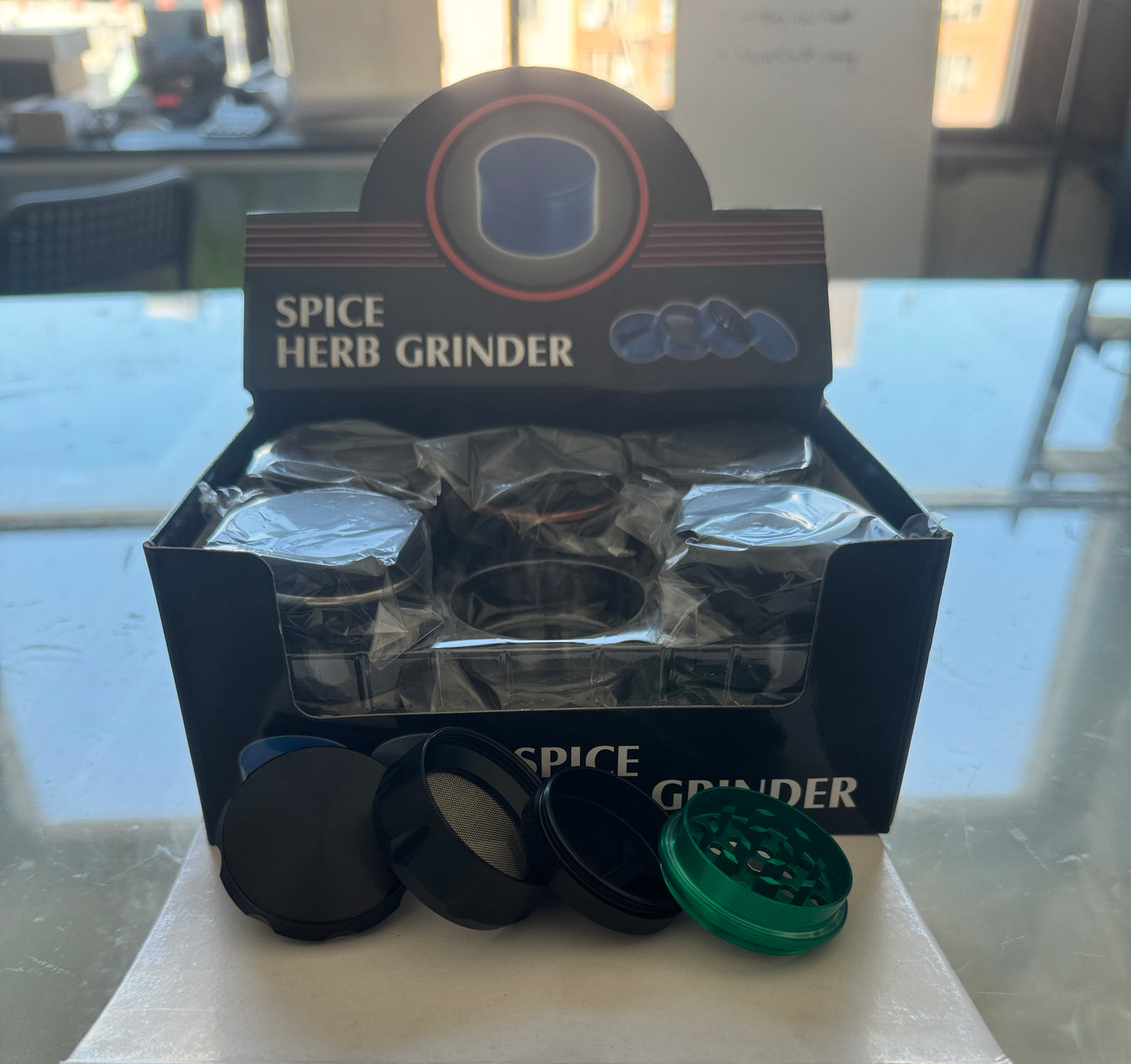 4 Part Magnetic spice herb grinder - GR103 - RK Quality Glass