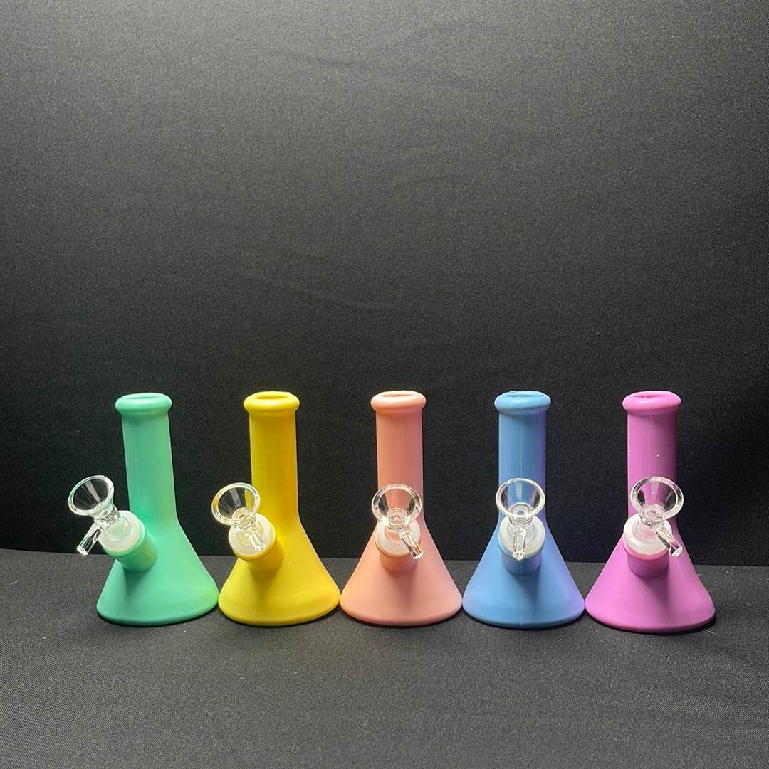 4.9” Silicone beaker bong - WP177 - RK Quality Glass