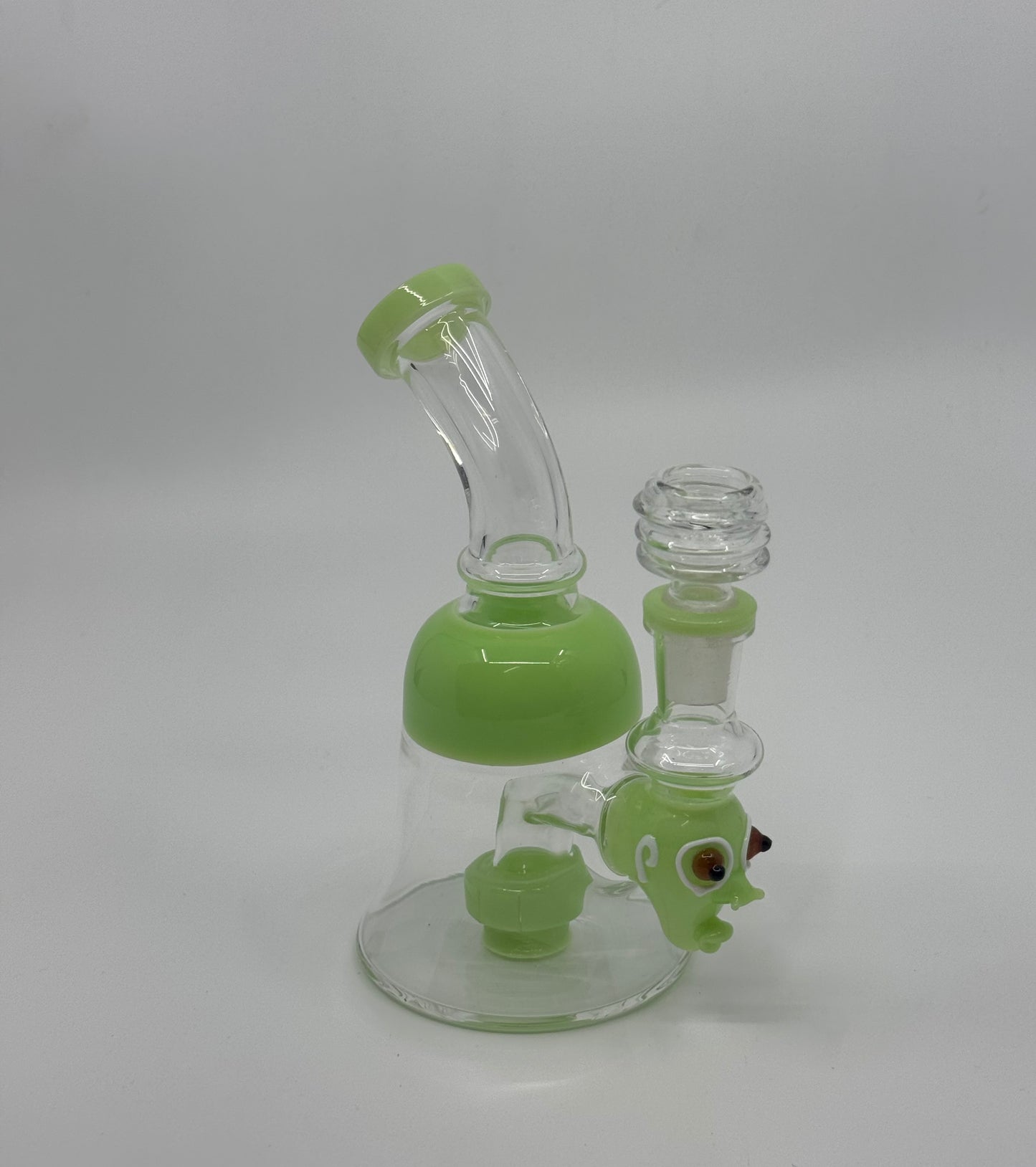 6" shower head slime dab rig with outside character art