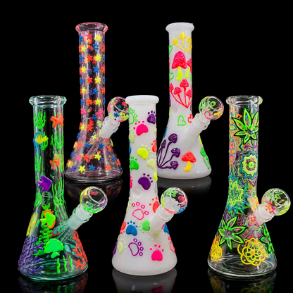 10 Inch Glow In The Dark Art Beaker Bong