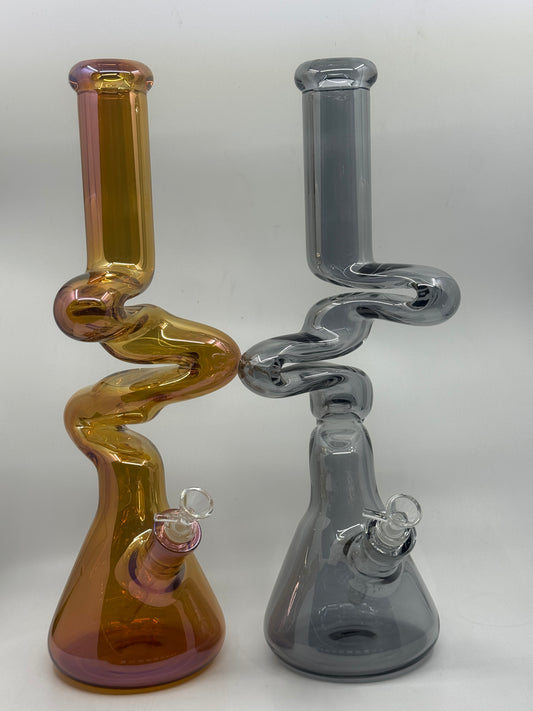 18 Inch color change metallic Zhong Becker bong