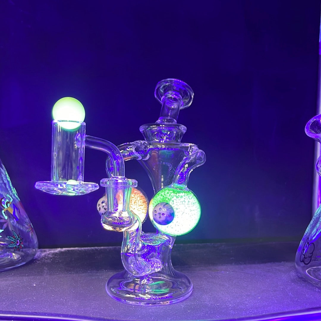 740 RKQG50 8” glow in dark recycle dab rig