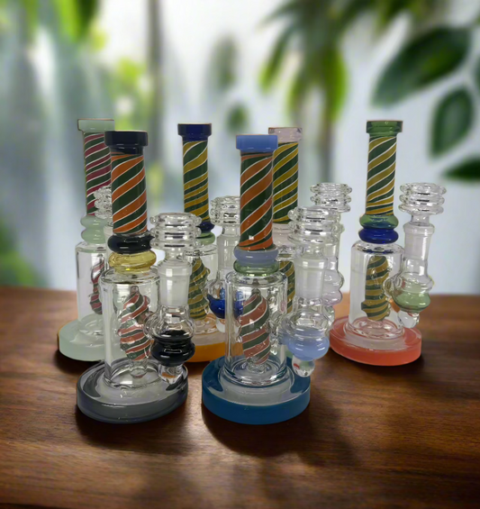 Colorful RK Quality Glass Water Pipes for Wholsell smokeshop with striped designs in various sizes