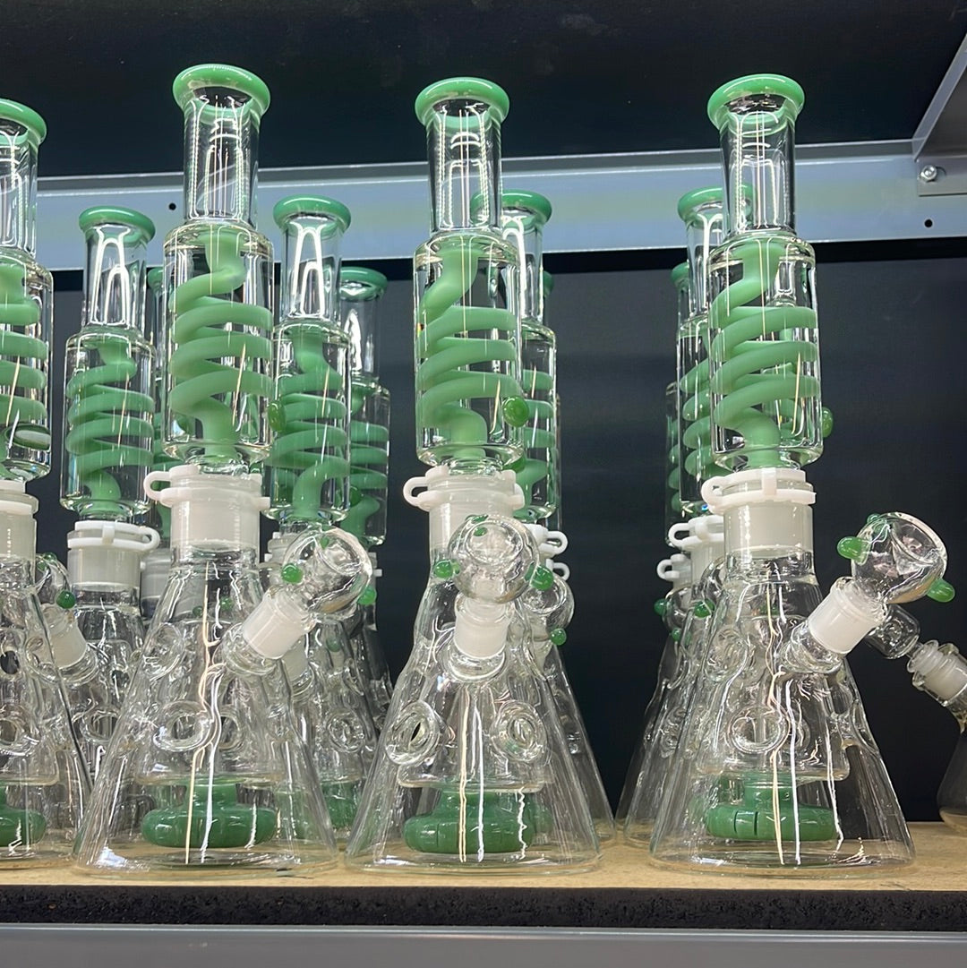 680 RKQG35 16” liquid beaker bong